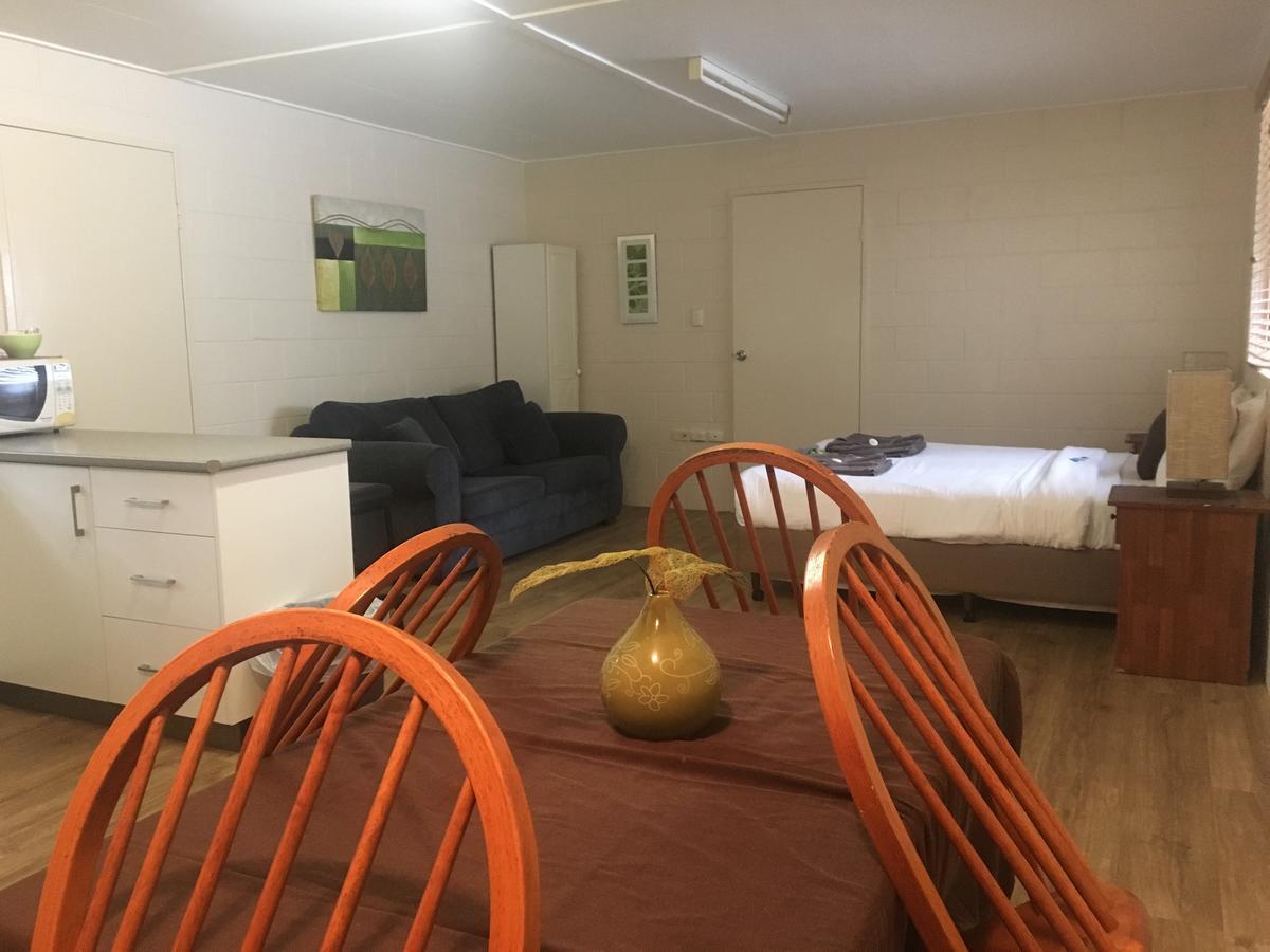 Mapleton Cabins & Caravan Park エクステリア 写真